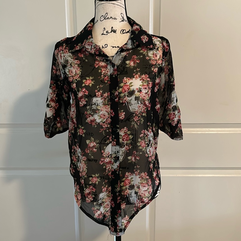 Sheer roses and skulls button down shirt